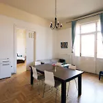 Апартаменты Soho View