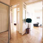 Soho View Апартаменты Будапешт