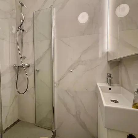 Soho View Apartments-4rooms Apartament *